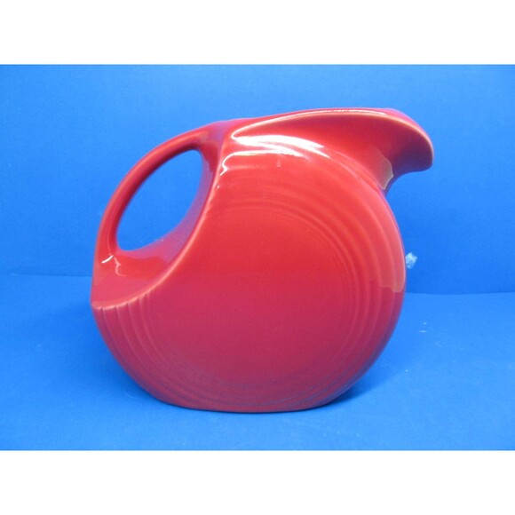 Fiestaware Red Disk Water Pitcher   7 1/4" - Picture 9 of 9